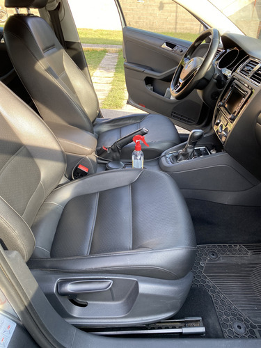 Volkswagen Jetta 2.0 Tdi L4 T Diesel Nave B A C At