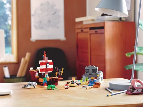 Kit Lego Minecraft La Aventura Del Barco Pirata 21152 Cuotas sin