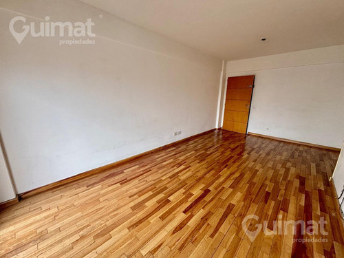 62 M2 - 3 Amb C/ Ch - Alberdi 2100 - 2 Baños Completos