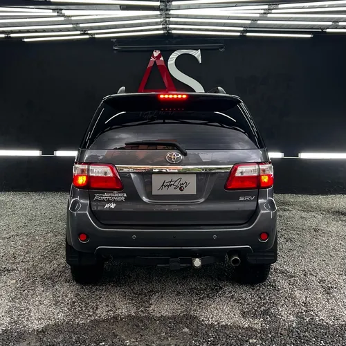 Toyota Fortuner 3.0 Srv