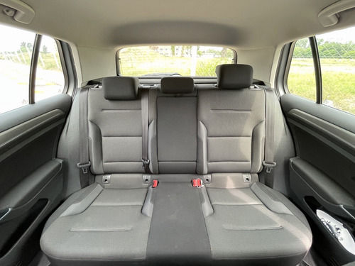 Imagen 9 de 25 de Volkswagen Golf 1.4 Tsi Dsg 2016 Gris Plata - 126.000 Kms