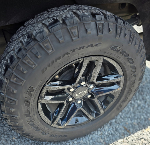 Chevrolet Cheyenne 5.3 2500 Doble Cab Lt Trailboss 4x4 At