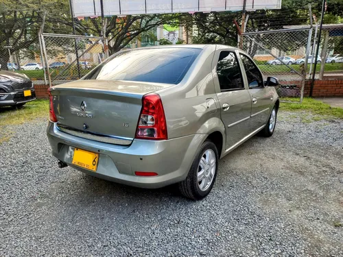 Renault Logan 1.6 Dynamique Fii