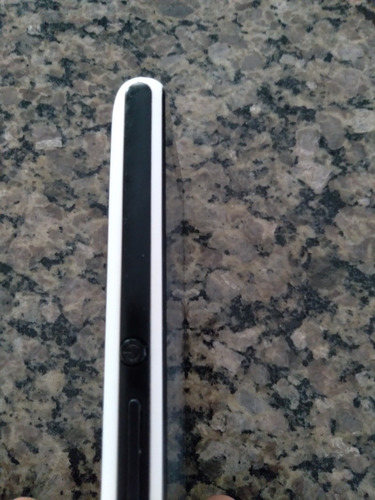 Telefone Sony Xperia E1