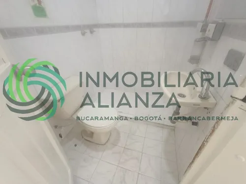 Casa En Arriendo En El Recreo. Cod A17036