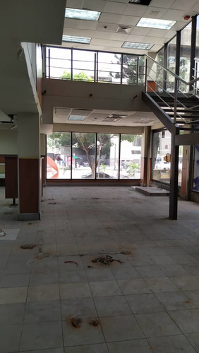 Imagen 6 de 12 de Local Comercial En Alquiler - Urb. Los Palos Grandes