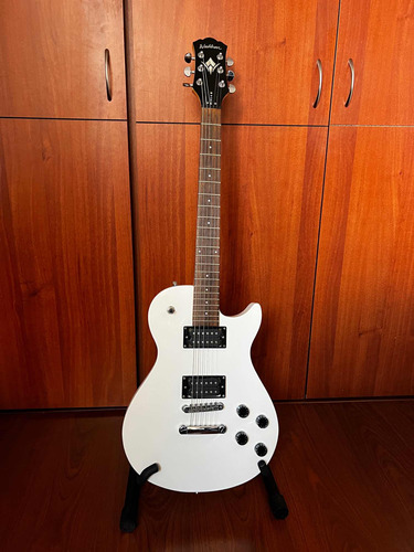 Guitarra Eléctrica Washburn 