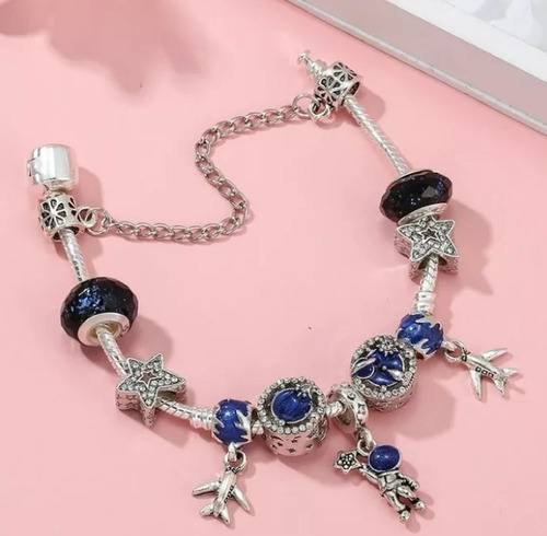 . Pulsera Con Charms Dije Astronauta Avion Viaje Mundo Avion