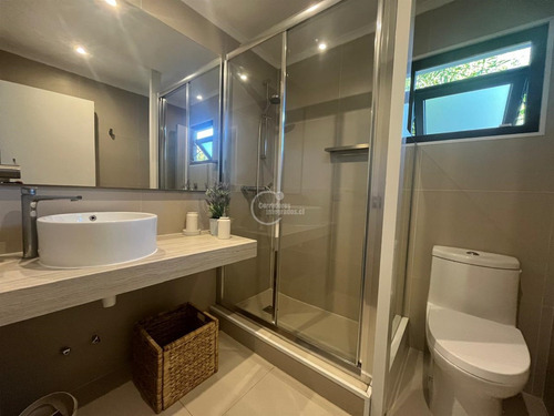 Casa En Venta De 4 Dorm. En Santo Domingo
