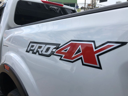 Nissan Frontier 2.3 16V Turbo Diesel Pro4x Cd 4X4 Automático