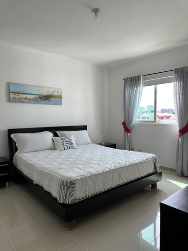 Apartamento Moderno / Vista Al Mar