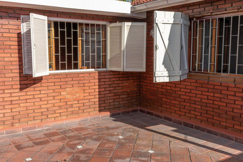 Imagen 9 de 20 de Venta De Ph De Tres Ambientes Con Patio Sin Expensas En Ciudadela