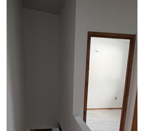 Imagen 5 de 8 de Meljem Propiedades Vende Hermoso Aparamento 2 Dormitorios En Tres Cruces