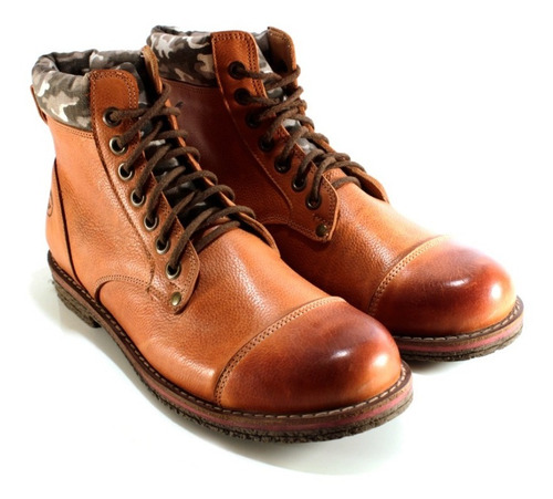 Imagen 2 de 6 de Bota Hombre Cuero Vacuno Diseño Bear By Ghilardi