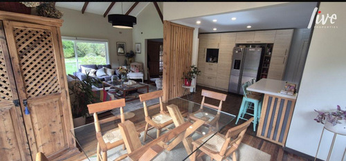 Casa Campo Remodelada En Frutillar, Conectividad, 10.000 Mt