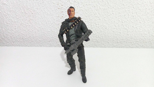 Figura de acción Terminator 2 T800 Judgment Arnold