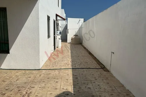 Casa En Los Héroes Con 3 Habitaciones, 3 Baños Y Piscina