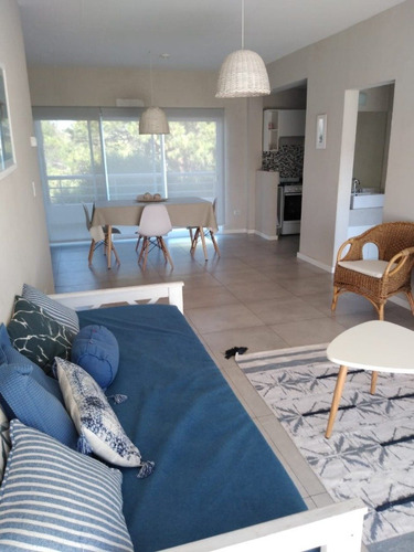 Imagen 3 de 9 de Las Gaviotas -venta- Hermoso Departamento 2 Ambientes Con Cochera A 3 Cuadras De Playa.