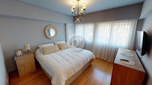 Departamento En Venta, 4 Ambientes, Con Cochera Y Baulera. Vicente López, Sobre Avenida Libertador.
