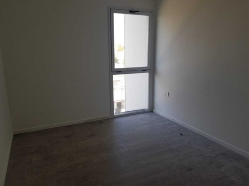Departamento En Venta En Berazategui, G.b.a. Zona Sur, Argentina