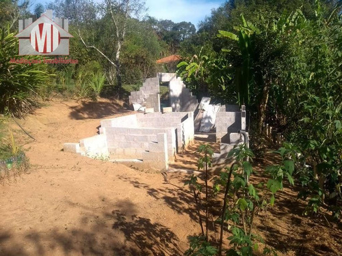 Imagem 29 de 30 de Chácara Rica Em Água Com Lago, 04 Dormitórios À Venda, 10000 M² Por R$ 640.000 - Pedra Bela/sp - Ch0250