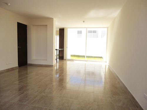 Imagen 5 de 10 de Casa En Venta