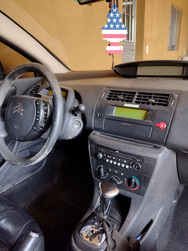 Imagem 3 de 4 de Citroën C4 Pallas 2008 2.0 Glx Aut. 4p