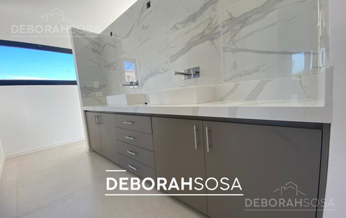 Casa En Venta 5 Ambientes - El Canton Escobar Zona Norte