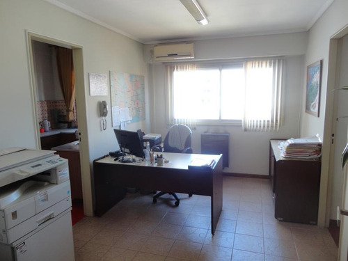 Imagen 8 de 24 de Departamento - Florida Mitre/este