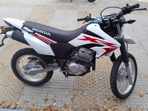 Imagen 4 de 10 de Honda Tornado Xr 250 0km 2023