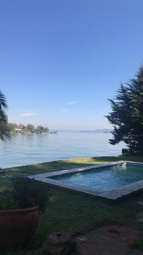 Gran Sitio C/ 2 Casas Ambas C/ Orilla De Lago Y Embarcadero