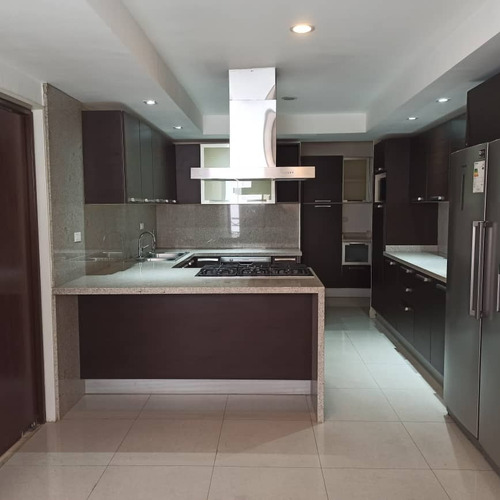 Imagen 6 de 15 de Alquiler Apartamento En Colinas De Valle Arriba 362 M2
