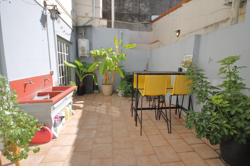 Lacarra 1178: Impecable 2amb. Patio De 5.80x3.30, Sin Exp.