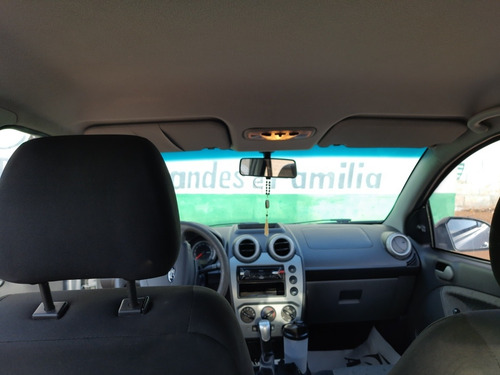 Imagem 5 de 10 de Ford Fiesta 2013 1.6 Se 5p