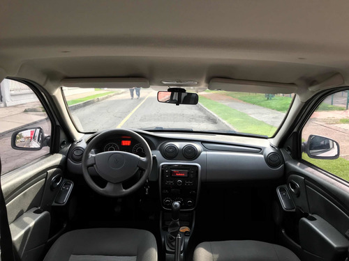 Renault Logan 2016 1.4 Entry Familier