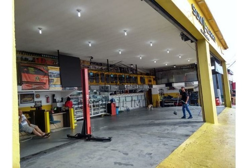 Imagem 3 de 8 de Galpão Com Pé Direito Alto - 248m² Em Guaianasenses !!