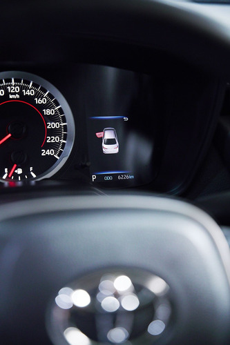 Toyota Corolla 2.0 VVT-IE GLI DIRECT SHIFT