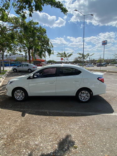 Mirage G4 2024 Versión Gls Cvt Color Blanco