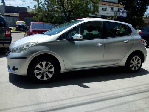 Peugeot 208 1.5 Active 2013