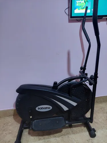 Maquina de hacer ejercicio orbitrek sale