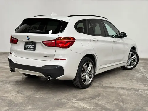 BMW X1 2.0 Sdrive 20ia X Line At
