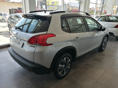 Peugeot 2008 1.6 Feline 0km