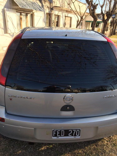 Imagen 3 de 15 de Chevrolet 2005 Corsa Ll 5p Cd 2005