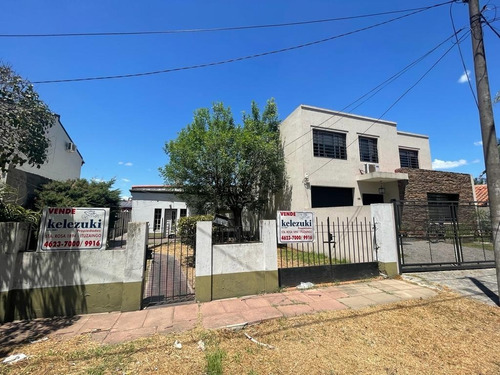 Ituzaingo Norte, Excelente Ubicacion, Casa +departamento Paa Reciclar, Valor Lote A 2 Cuadas Del Puente Santa Rosa 