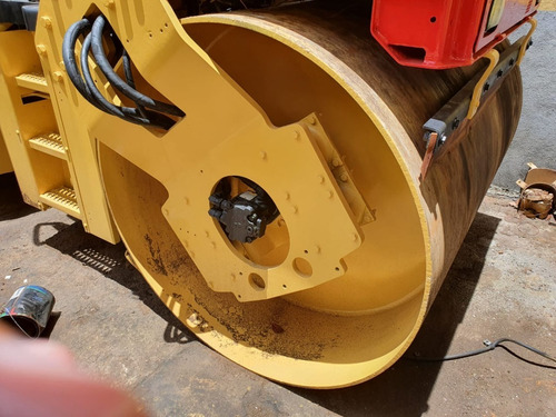 Rolo Compactador Dynapac Cc422 Ano 2000