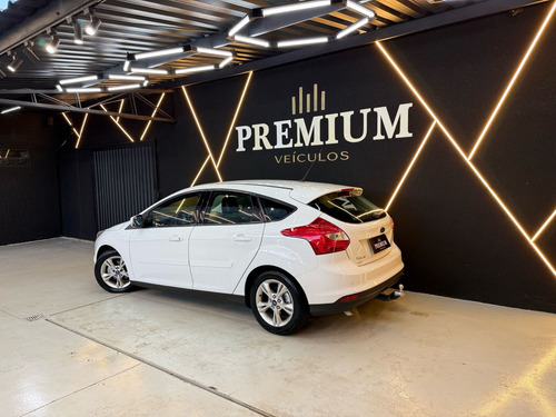 Ford Focus 1.6 SE 16V FLEX 4P POWERSHIFT