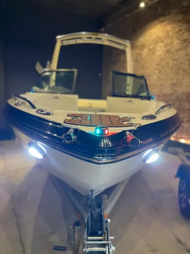 Lancha Monterey 204 Fsx Mercruiser 4.5 2018 Importada
