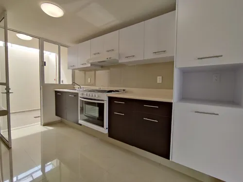 Hermosa Casa Para Estrenar, 3 Recameras 3.5 Baños