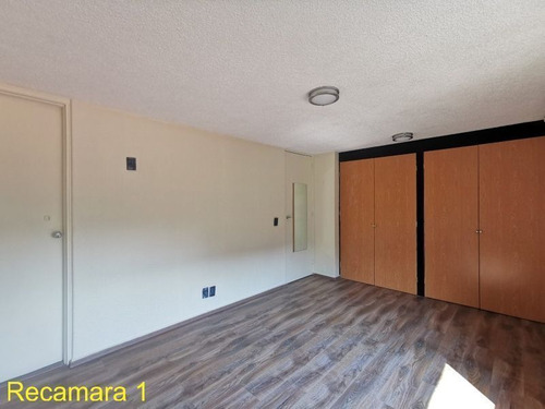 Casa Duplex 374m2c / 3r / 4.5b / 2a / Patio