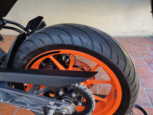 Imagen 4 de 13 de Ktm Duke 390 - Posible Permuta